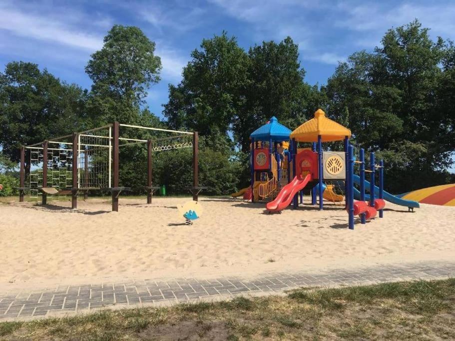 Camping De Pallegarste Chalet 119 Marienberg Luaran gambar